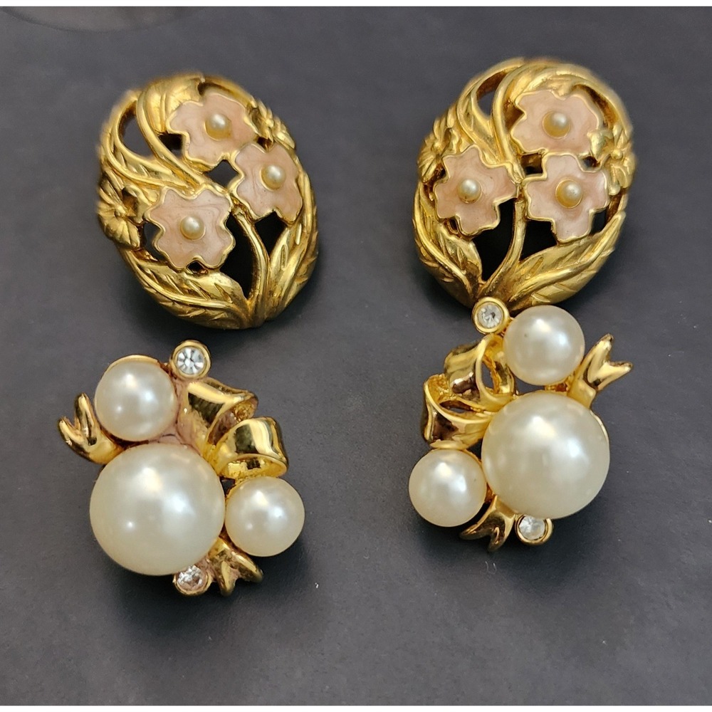 Vintage Gold Tone Faux Pearl Rhinestone Enamel Floral Stud Earring Set 2 Pairs